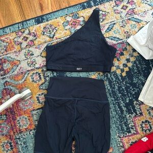 Set active set- can be bought separately or together